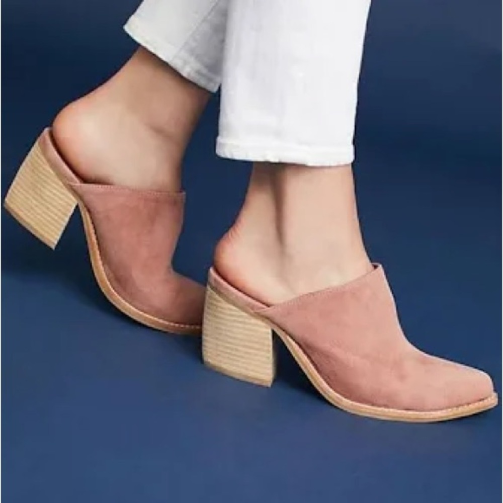 Jeffrey Campbell Favela Blush Mule size 7